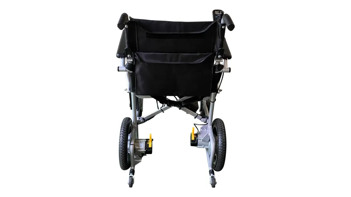 B30 Larger Lightweight Powerchair thumbnail 7