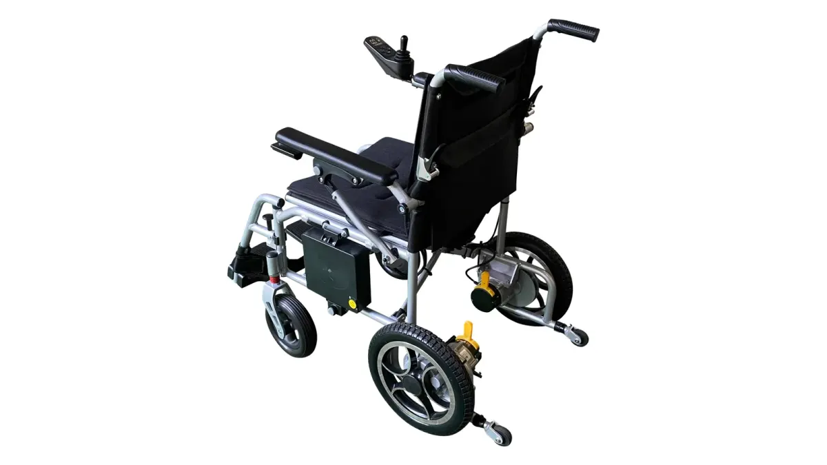 B30 Larger Lightweight Powerchair thumbnail 8