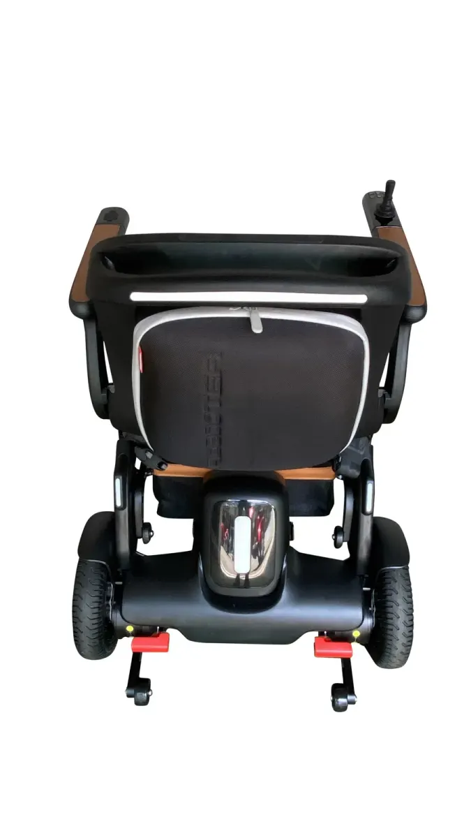 B60 Omni-Wheel Powerchair thumbnail 7